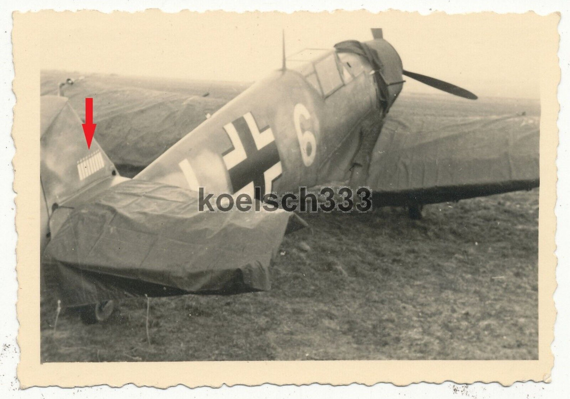 Foto JG 53 Messerschmitt Me 109 Flugzeug mit Abschüssen auf Heckfinne Le Touquet