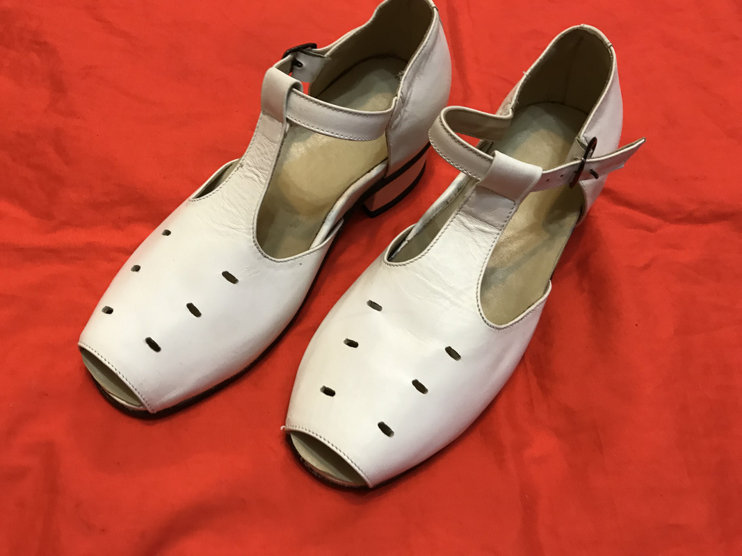 03DFBFFE-9992-4CE5-81EE-767E87D35F48