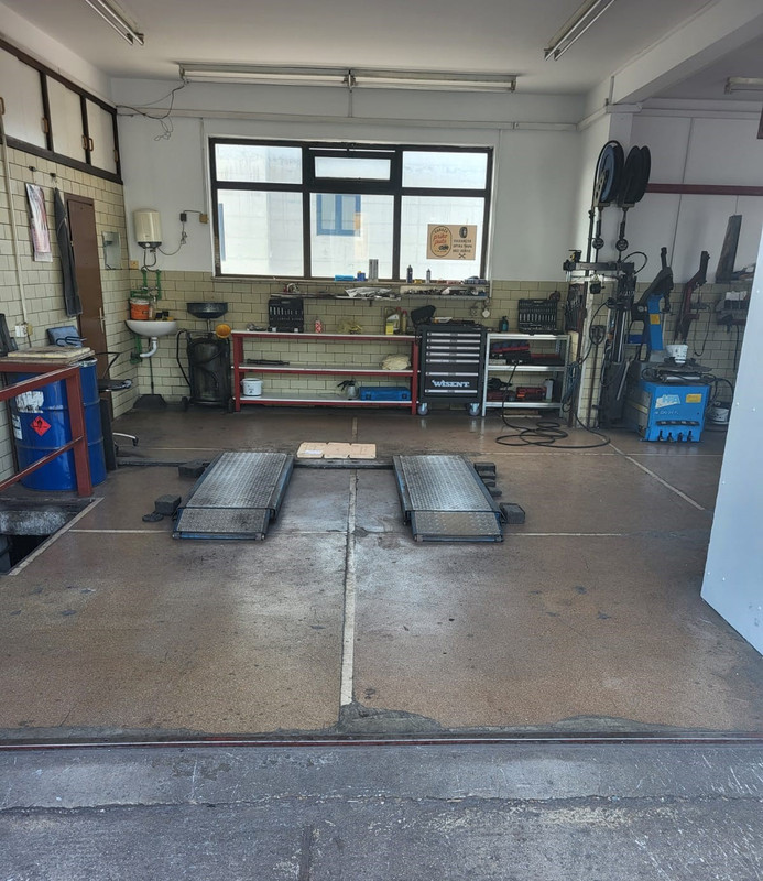 Slika skarasta dizalica