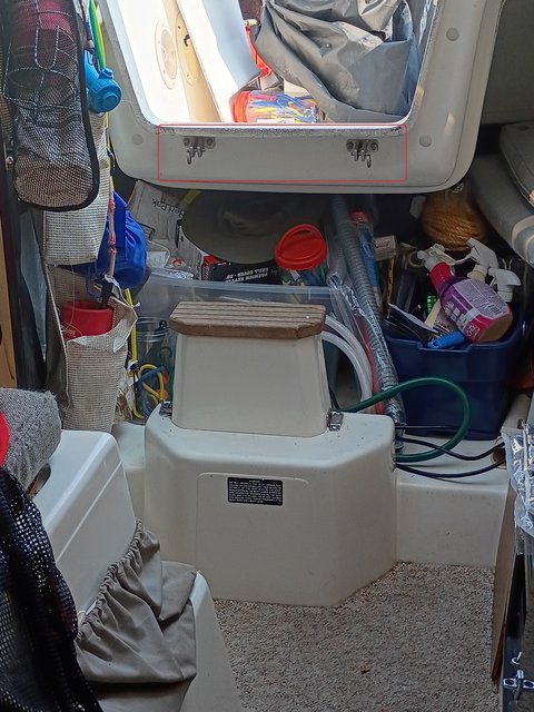 Macgregor26X_CabinStepM