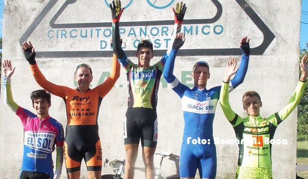 DSCN4293 (9) Podio Principal (Copiar)