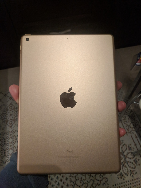 iPad02