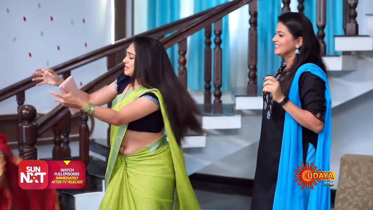 Dhanya Deepika Sevanti Hot Navel.mp4_snapshot_00.17.717