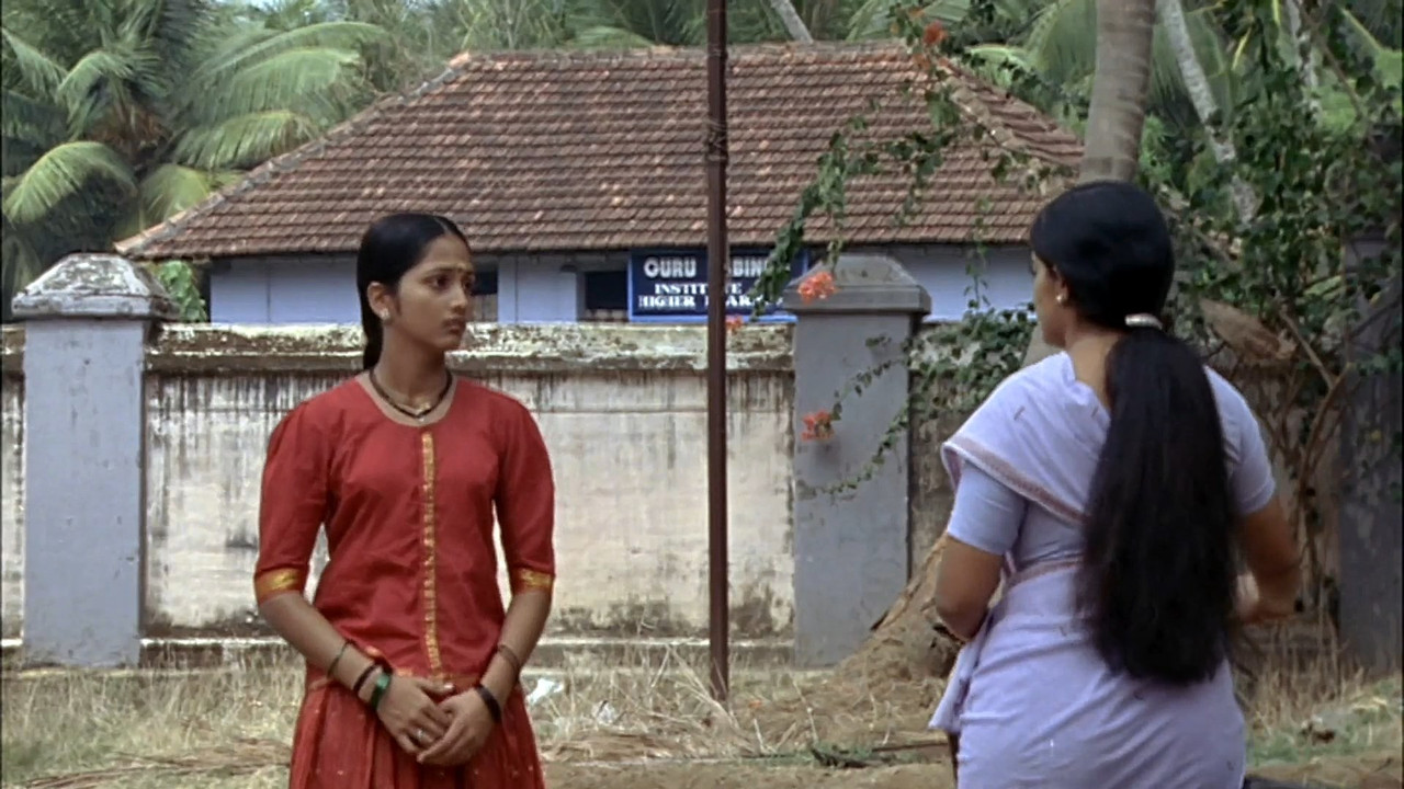 [Image: Kavya-Madhavan-Jiggling-Big-Ass-mp4-snap...02-509.jpg]