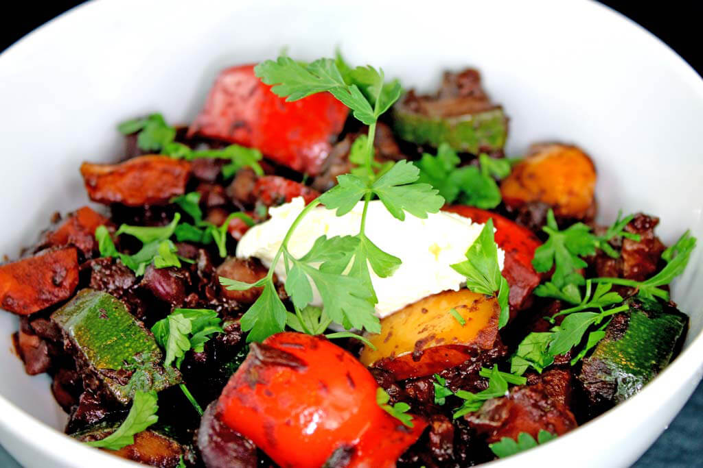 Vegetarisches Chili mit dunkler Schokolade Vegetarisches Chili mit dunkler Schokolade