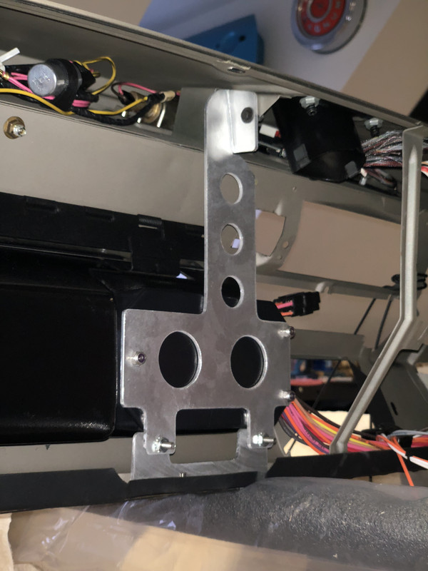 D718B34C-9217-40F0-84FF-8A89EFFCC275