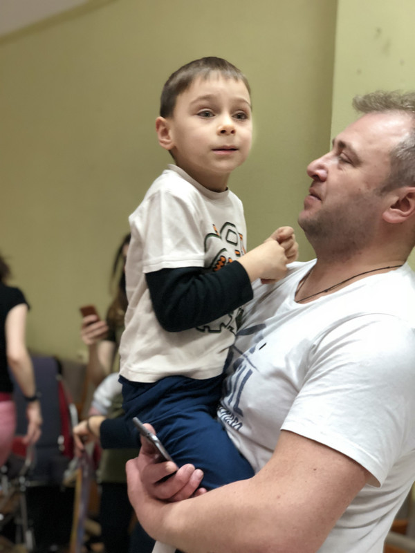 3E947EE2-276E-4F3A-A3BF-10A39CDA2982