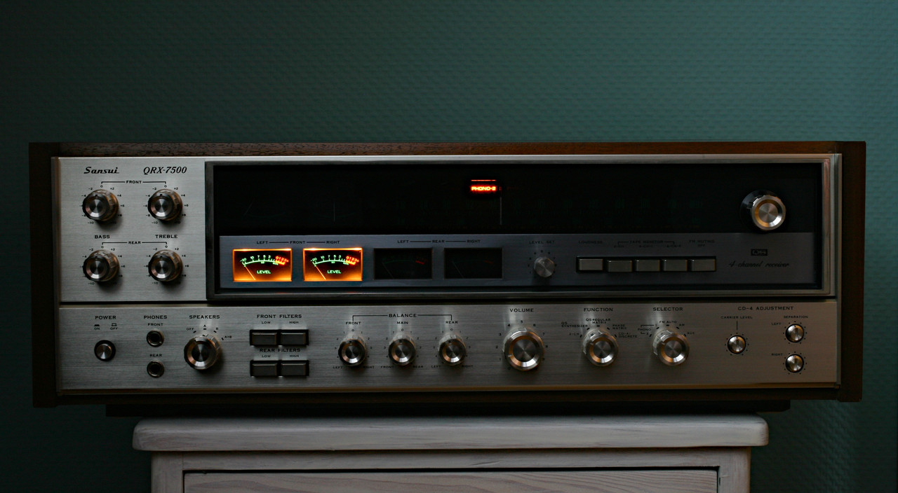 Sansui QRX-7500 IMG_2304 (1)