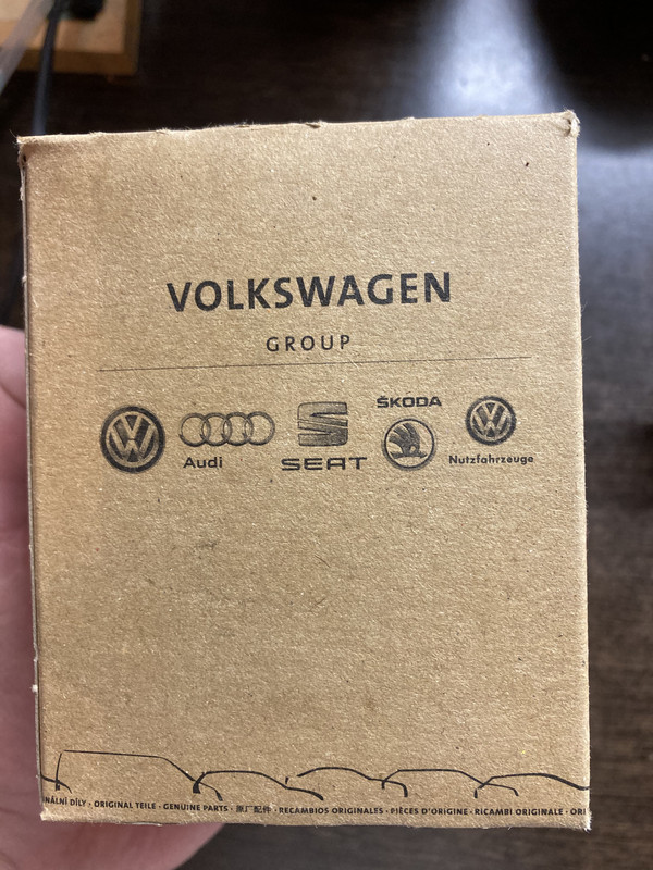 8C040917-7DCD-462F-8A67-23A624C01B0D