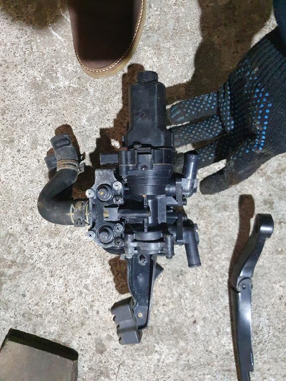 Клапан управления охлаждающей жидкостью