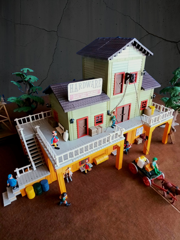 Machine Shop 022
