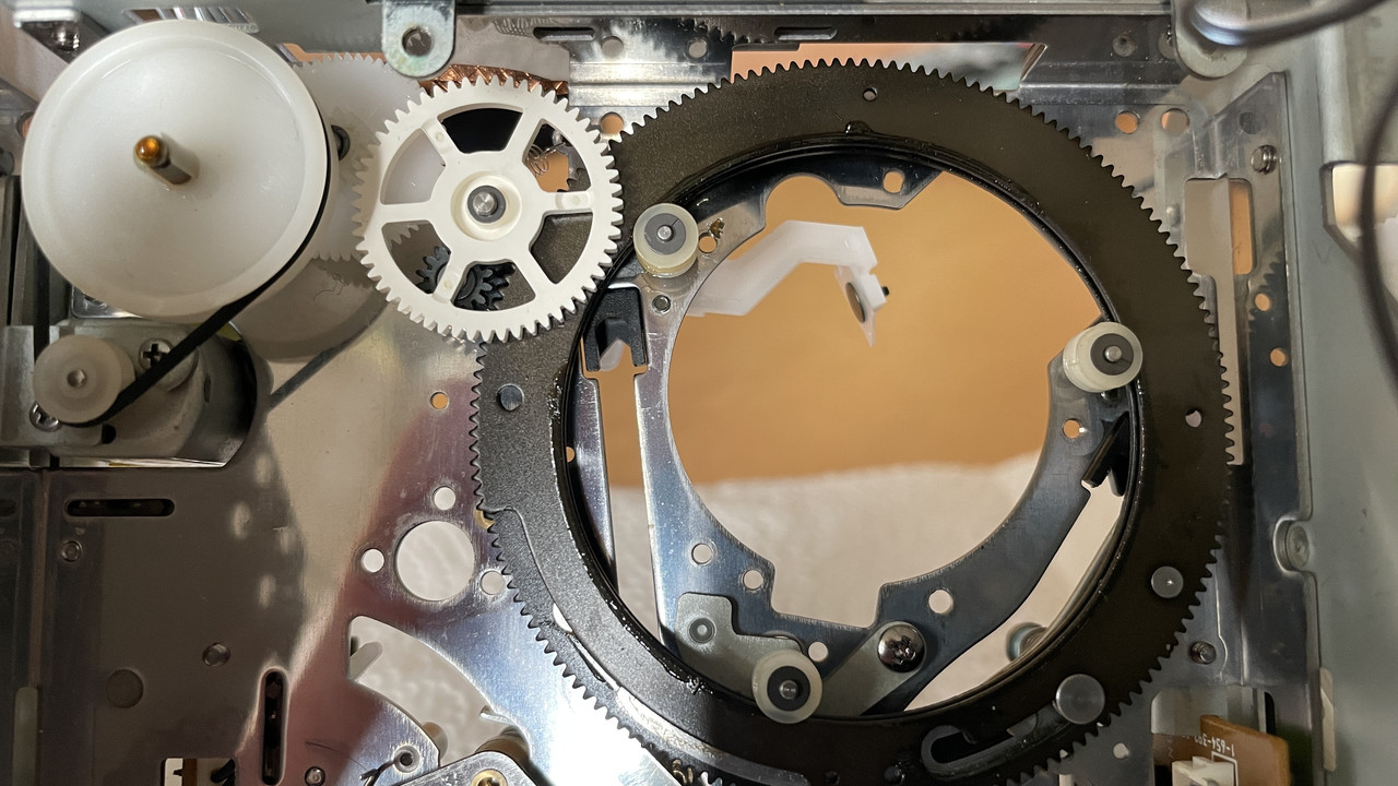 41745332-4890-43B9-8020-03531C7041BB