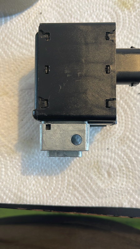 C7EE526E-9526-4973-AFDF-889269C81957