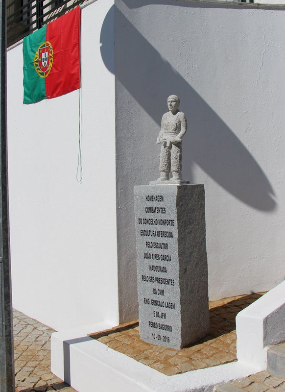 Monumento-Monforte-5