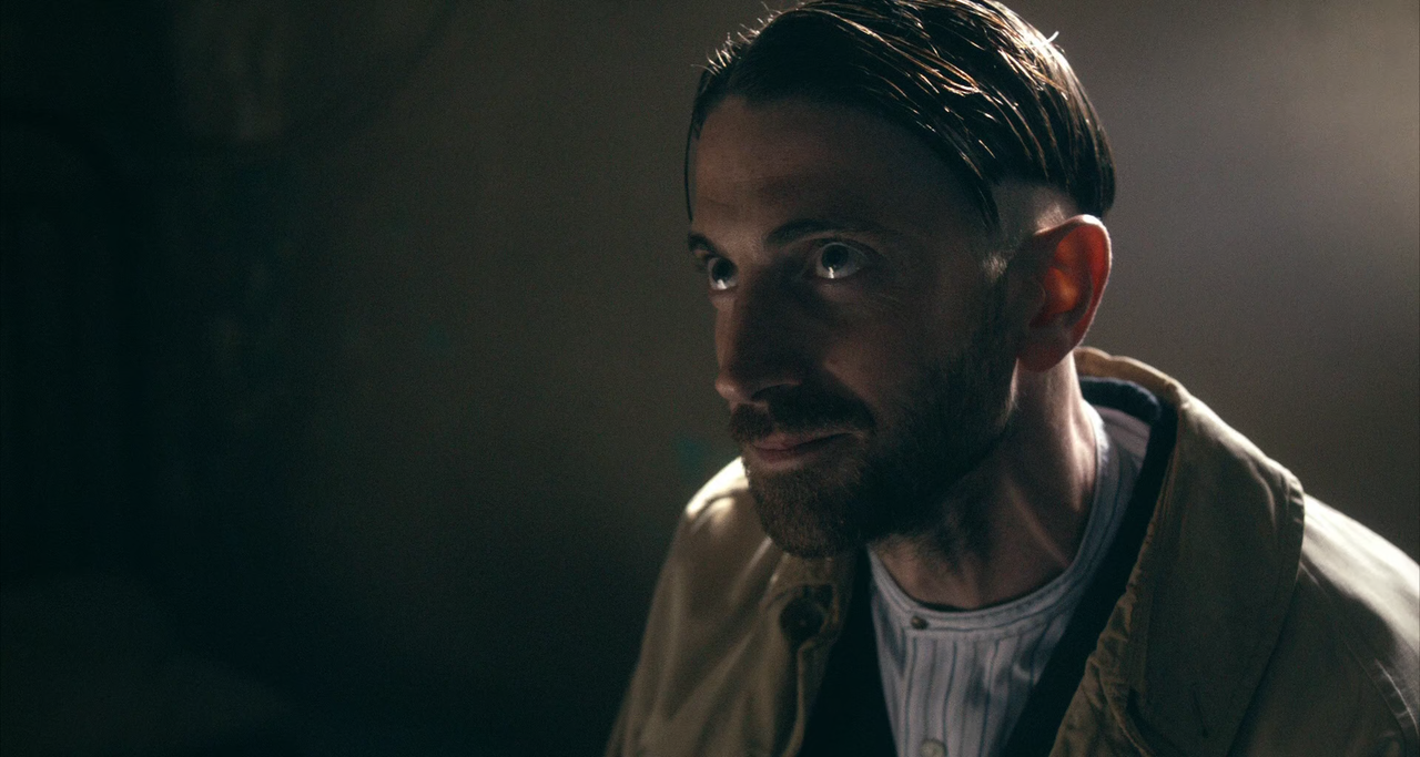 Peaky.Blinders.S01E04.Episode.#1.4.1080i.DTS-HD.MA.2.0.AVC.REMUX-FraMeSToR[SS]1