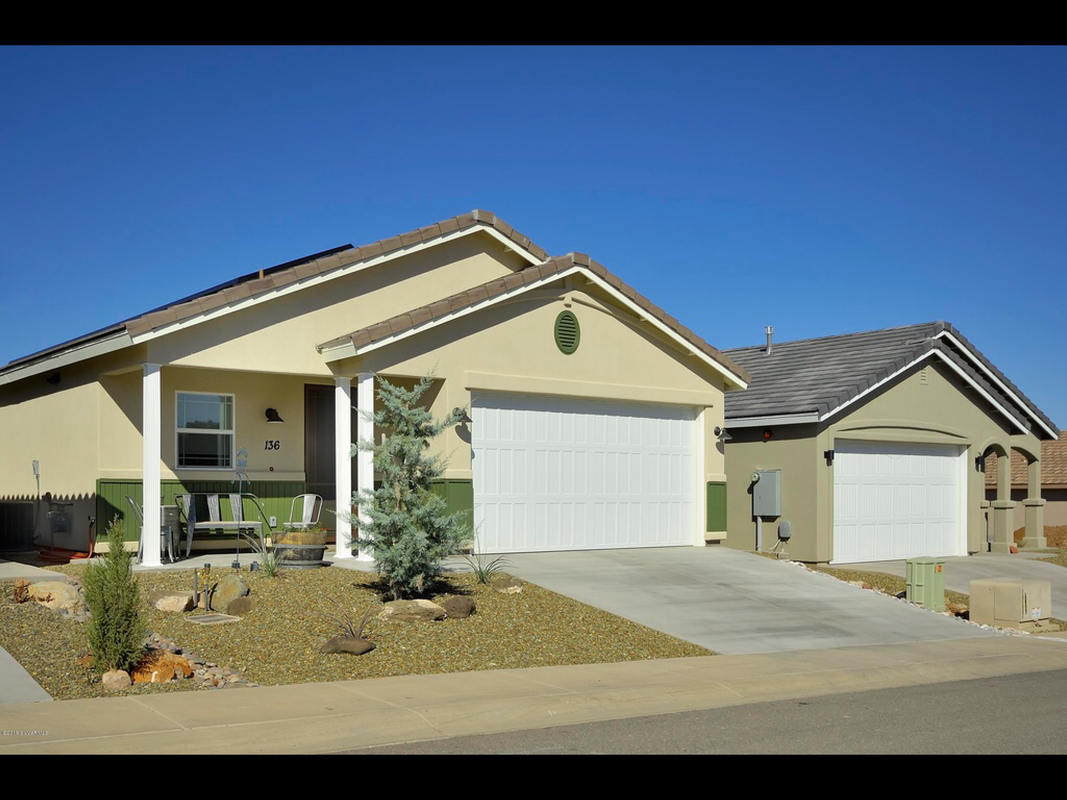 E622DB0A-AF31-4EA3-87D6-758C73FAABED