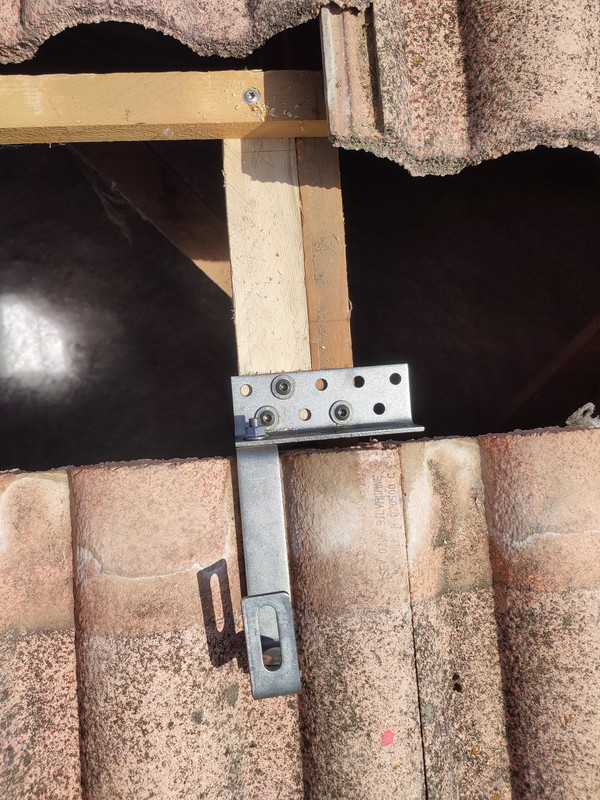 Panneaux - Fixation fermettes (1)