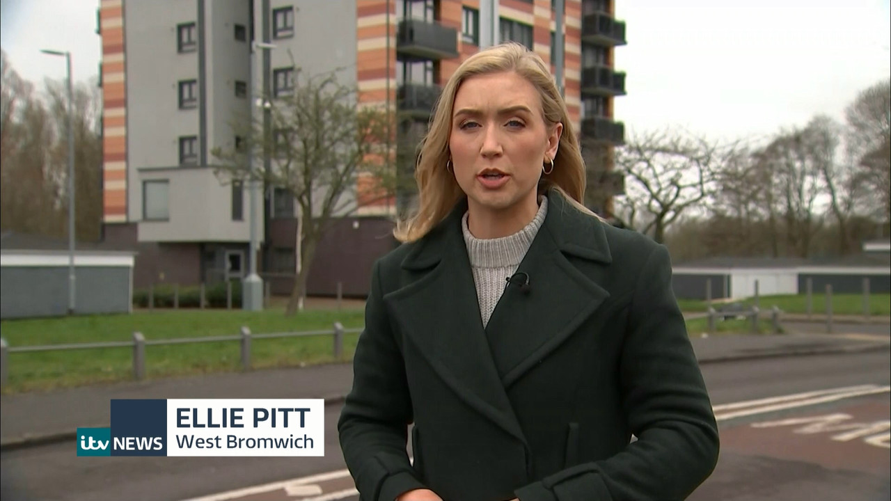 ITV Evening News_20220412_18301930.ts_snapshot_00.27.57.014