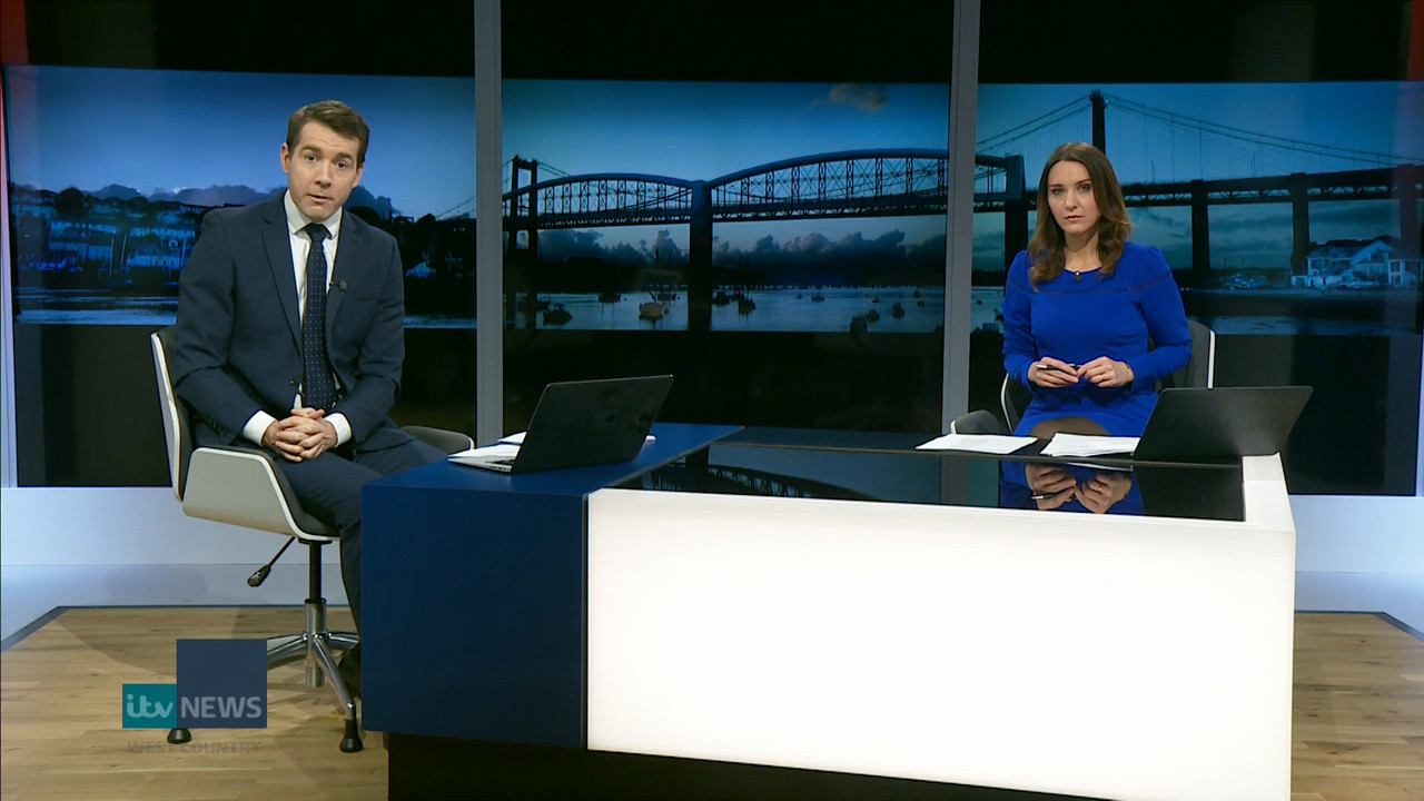 01.11 - 18.00.00 - ITV News West Country. News for Devon, Cornwall, S....ts_snapshot_04.53.535