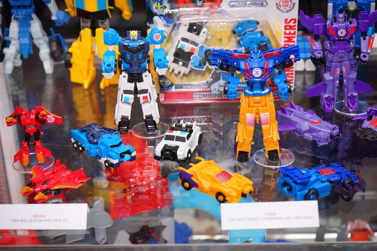 SDCC-2017-Hasbro-Transformers-069