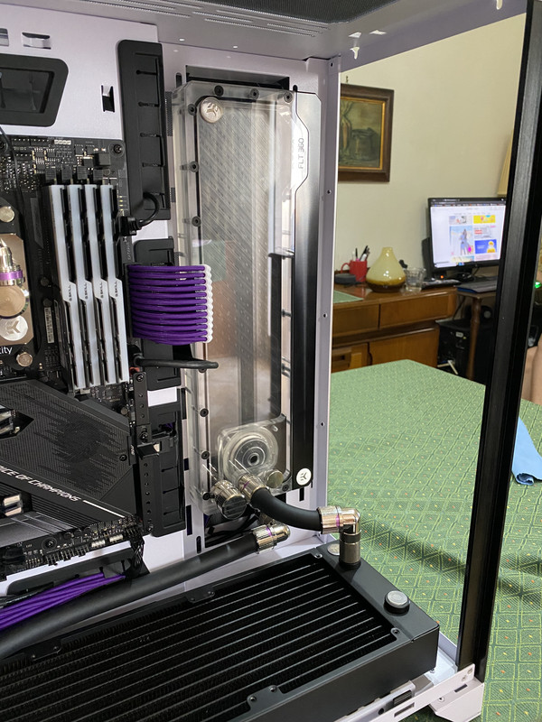 C9583554-8DCC-4450-B39F-A1F972495EBD