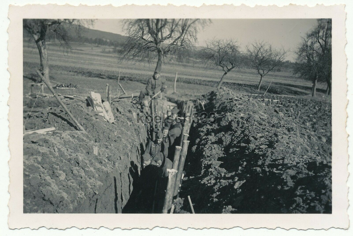 !! Foto Schützengraben Bau in Schweigen Rechtenbach Grenzgebiet Frankreich 1940