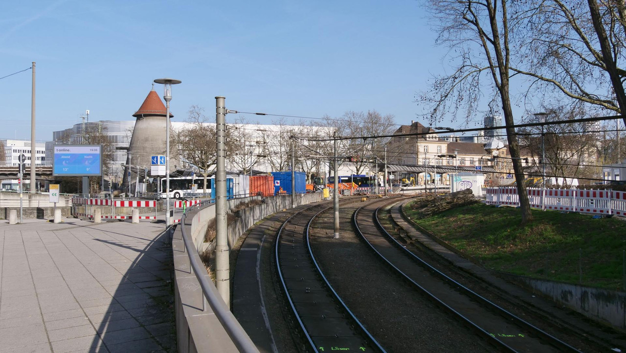 [Bild: 070326-153350-579b.jpg]