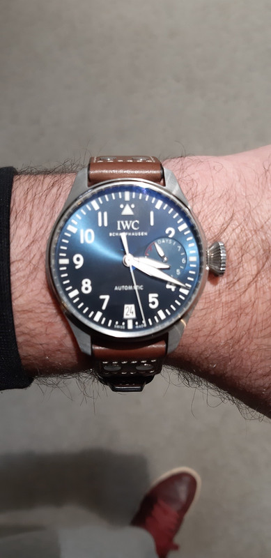 75A85807-B277-45D0-B4A5-1C19E32702CD