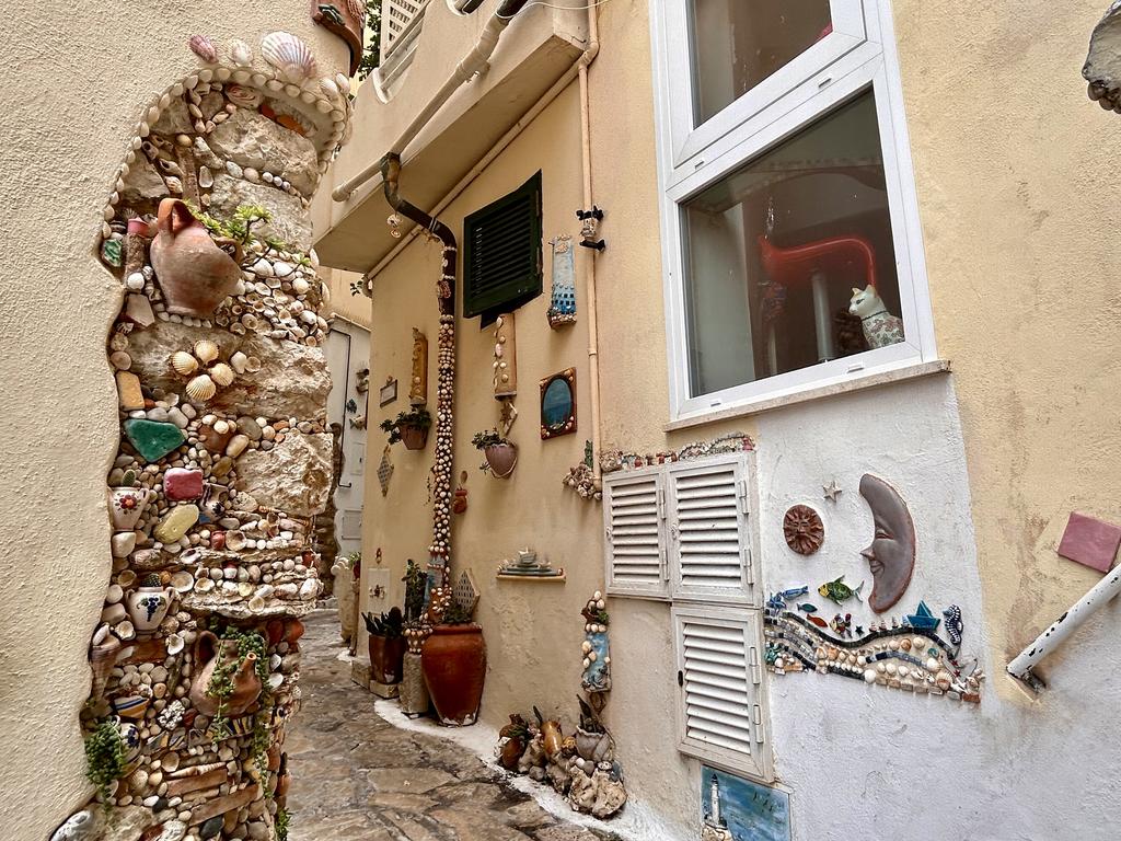 Жаркий сентябрь на побережье Тирренского моря. Жаркий сентябрь на побережье Тирренского моря.