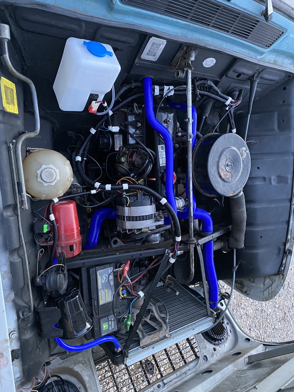 2C5CE2EF-4360-48E1-A12E-00BA8832D85E