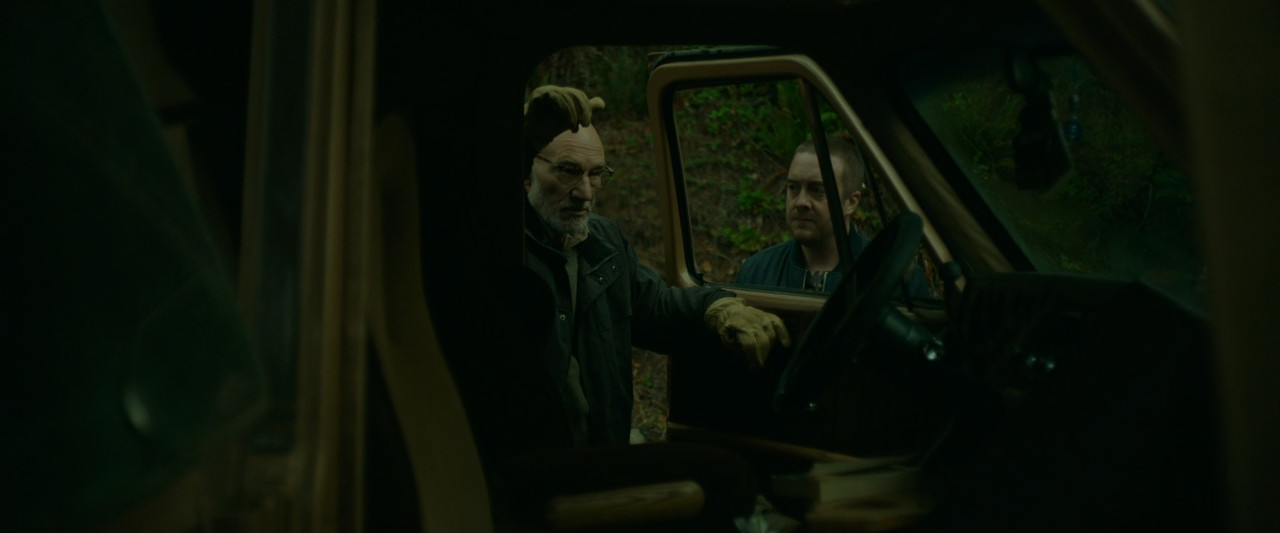 Green.Room.2015.1080p.BDMux.H265.10Bit.Ac3.Ita.Aac.Eng-artemix.MIRCrew.mkv_snapshot_00.24.49.088