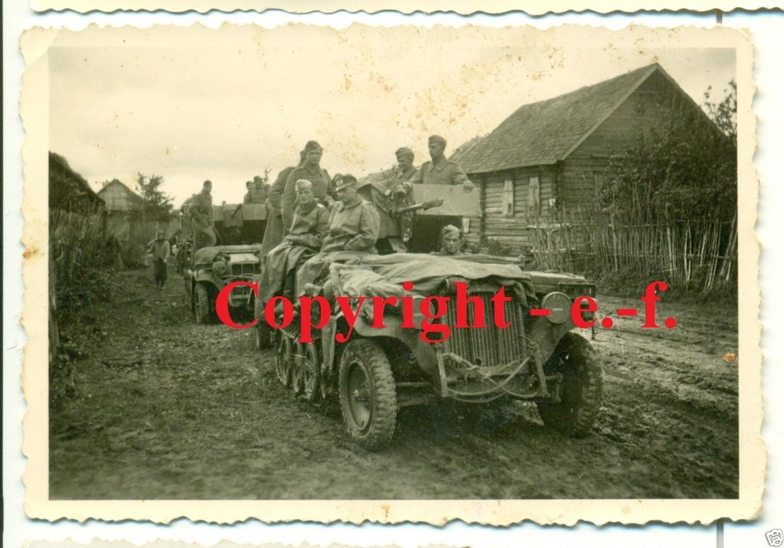 FOTO - SdKfz mit PAK  GESCHÜTZ-WAGEN - Ostfront