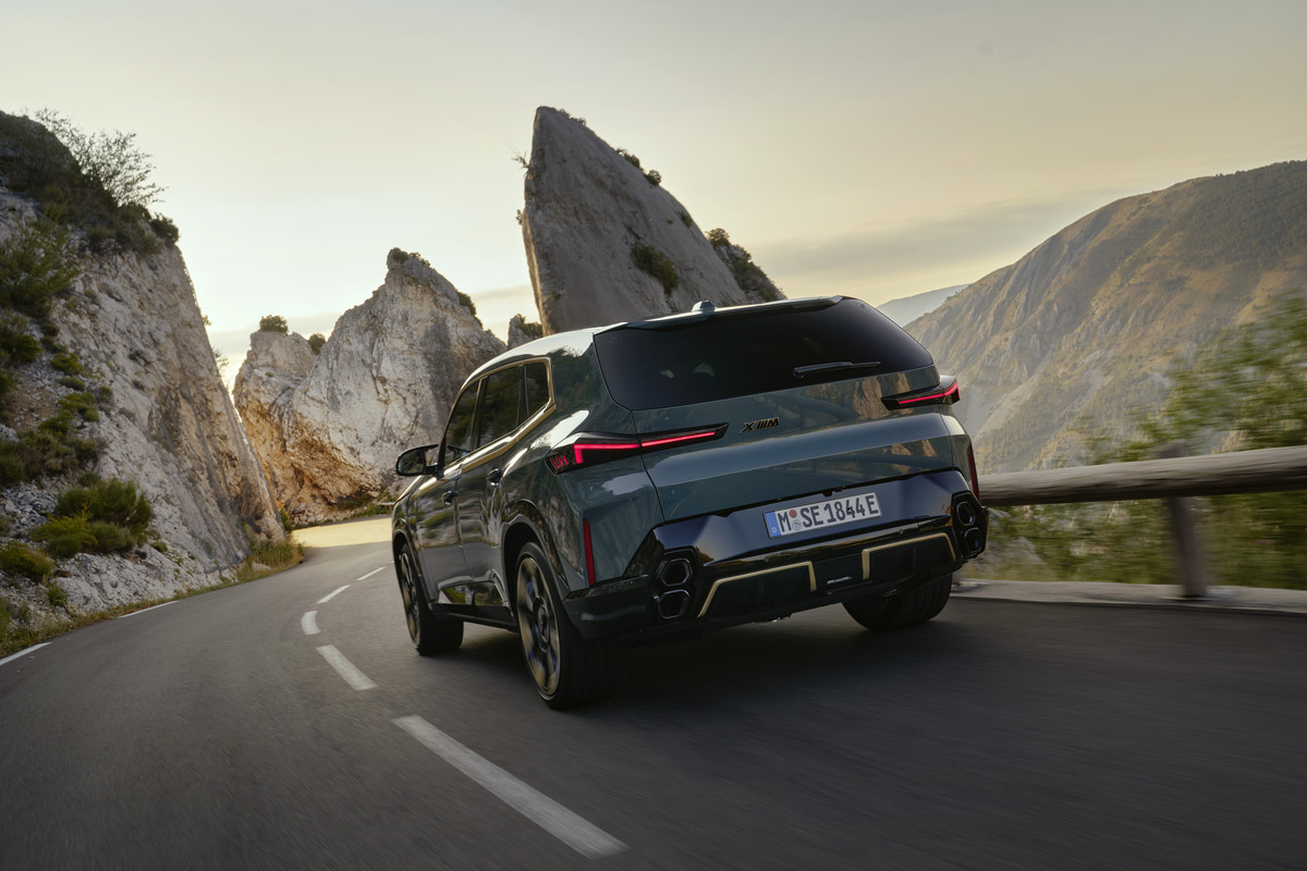P90478677_highRes_the-first-ever-bmw-x