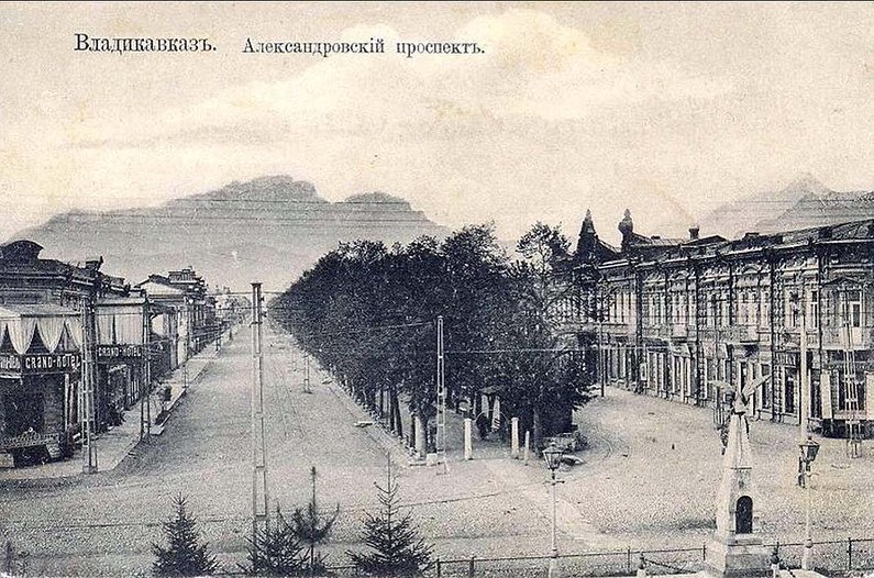 Санкт-петербург, проспект александровской фермы, 8. Принцесса фике салон красоты питер. Александровский проспект 8. Улица александровская екатеринбург. Улица александровская екатеринбург фото.