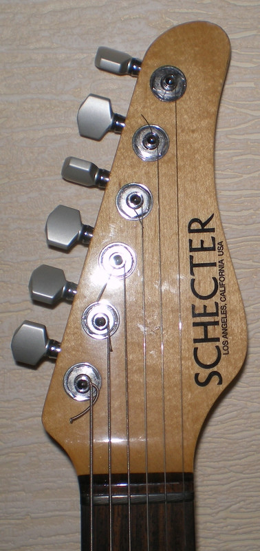 schecter-4