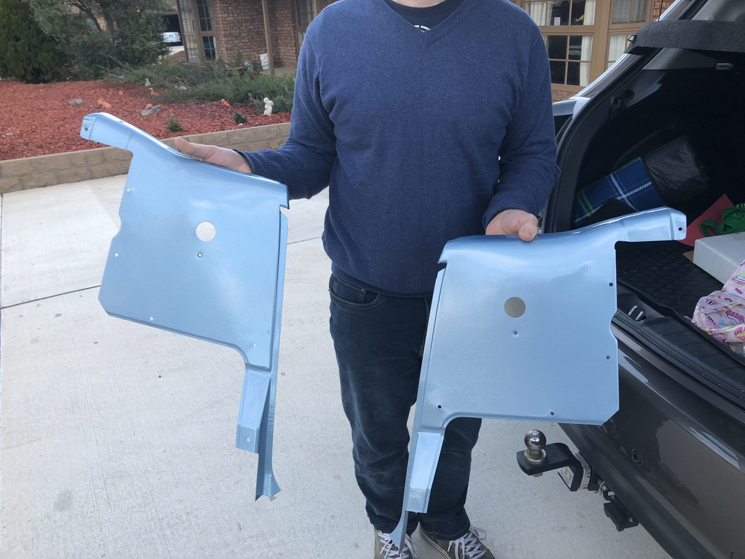 579BAB52-1D76-4F12-B84A-D28E84367AA1