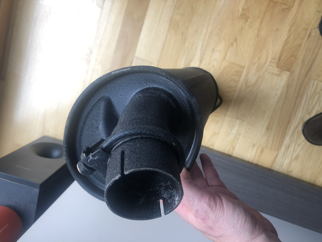 7844E1F1-734A-4BED-A8B4-FCC050231EAC