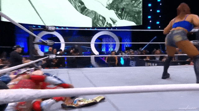 aew_20241008_mone_v_sakura4