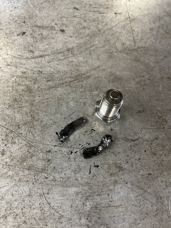 E9C4A999-5CD2-4C76-9879-105B1AF2998C