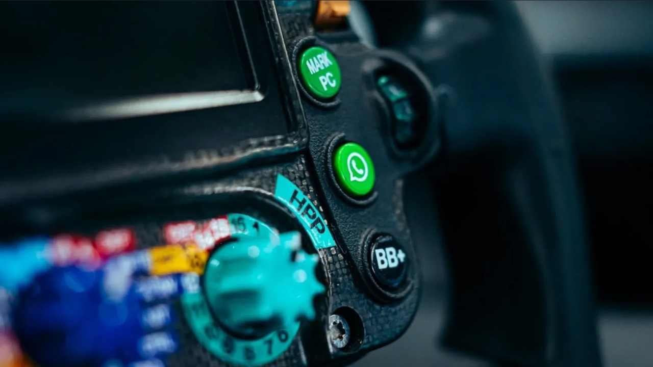 Comunicación en tiempo real: Mercedes integra WhatsApp en sus F1 para la temporada 2024