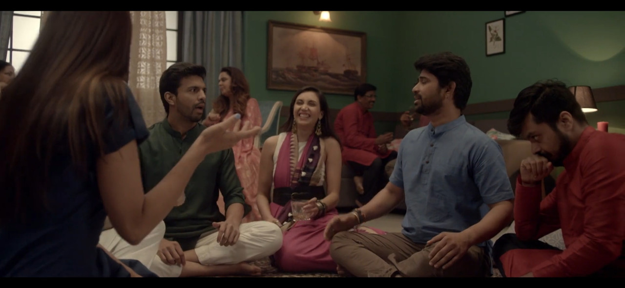 Love Movie Screenshot