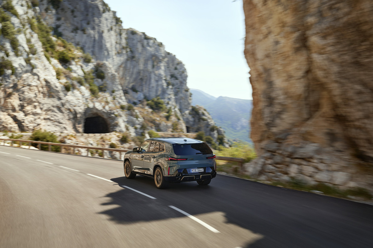 P90478681_highRes_the-first-ever-bmw-x