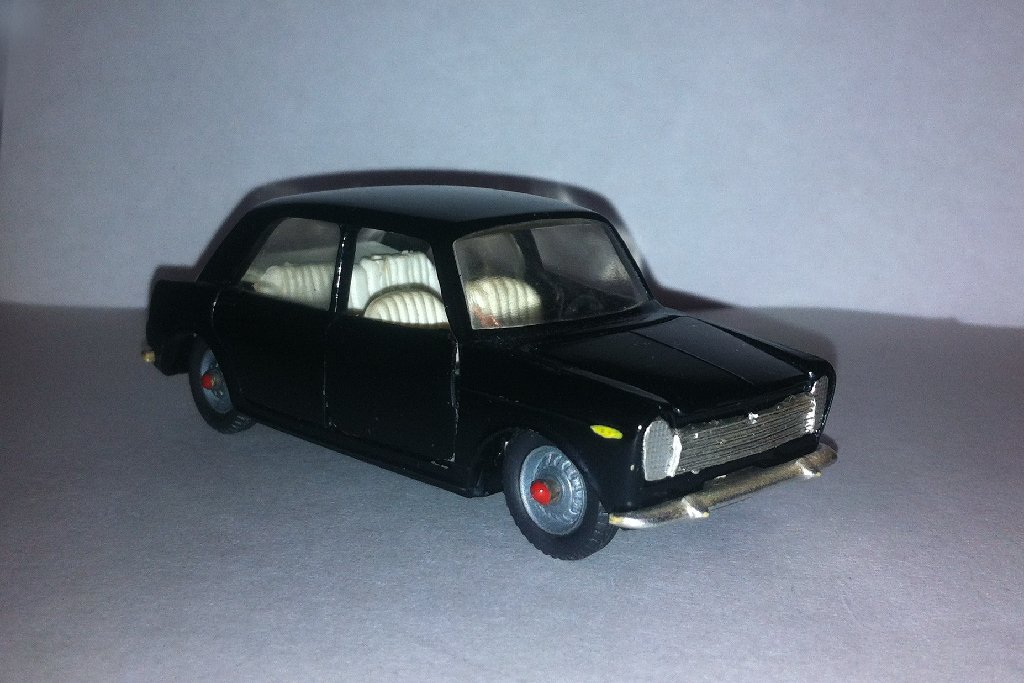 Innocenti Morris (2)