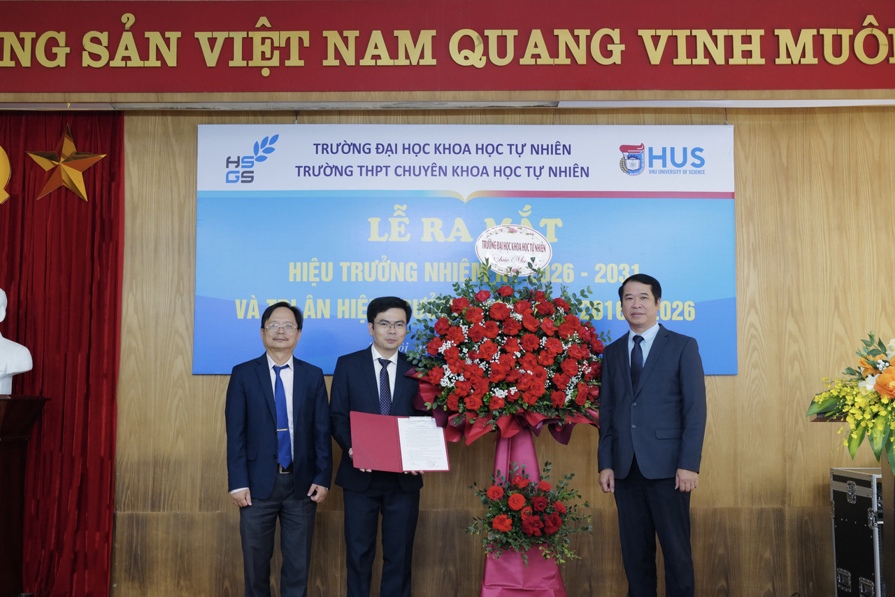 LỄ RA MẮT HIỆU TRƯỞNG NHIỆM KỲ 2026–2031 VÀ TRI ÂN HIỆU TRƯỞNG GIAI ĐOẠN 2016–2026