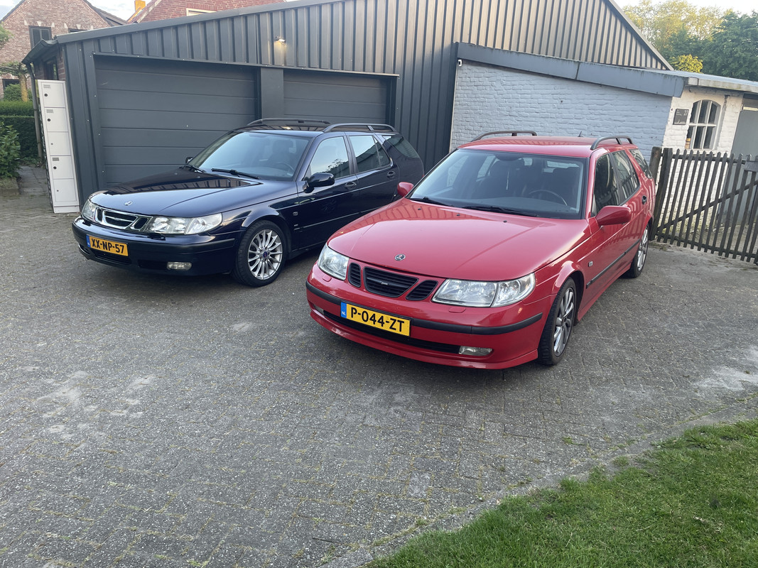 6079E730-80A6-44C9-9D3B-B9EE57BD438A