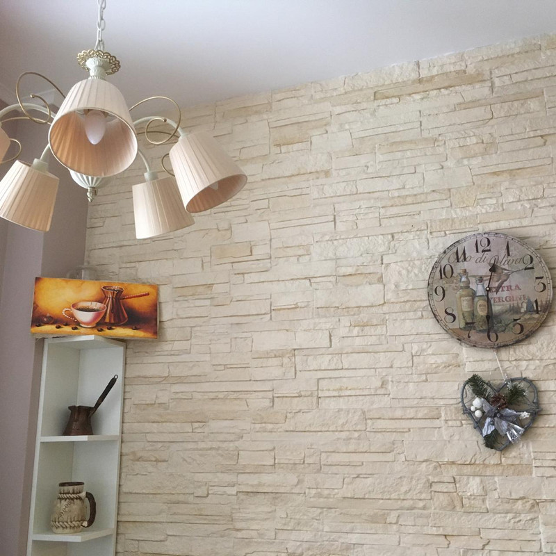 23726F1E-2B15-4C3B-B3A0-7A74E7EA596A