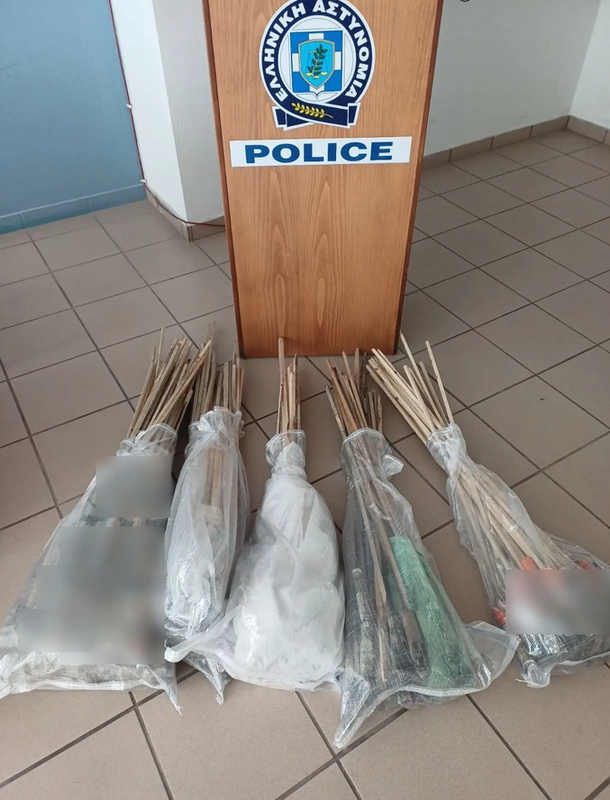 ΕΝΤΟΠΙΣΤΗΚΑΝ ΚΑΙ ΚΑΤΑΣΧΕΘΗΚΑΝ 236 ΑΥΤΟΣΧΕΔΙΕΣ ΡΟΥΚΕΤΕΣ ΣΤΗ ΧΙΟ