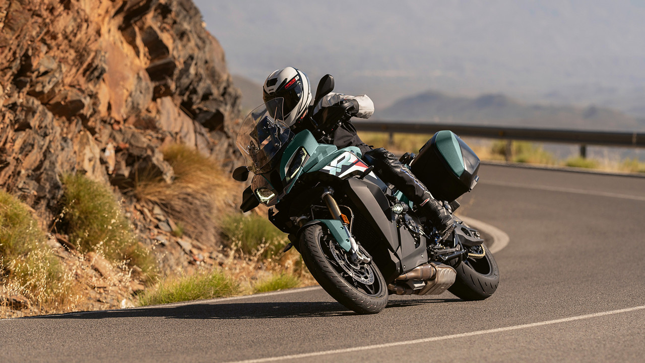 P90625151 high Res bmw s 1000 xr