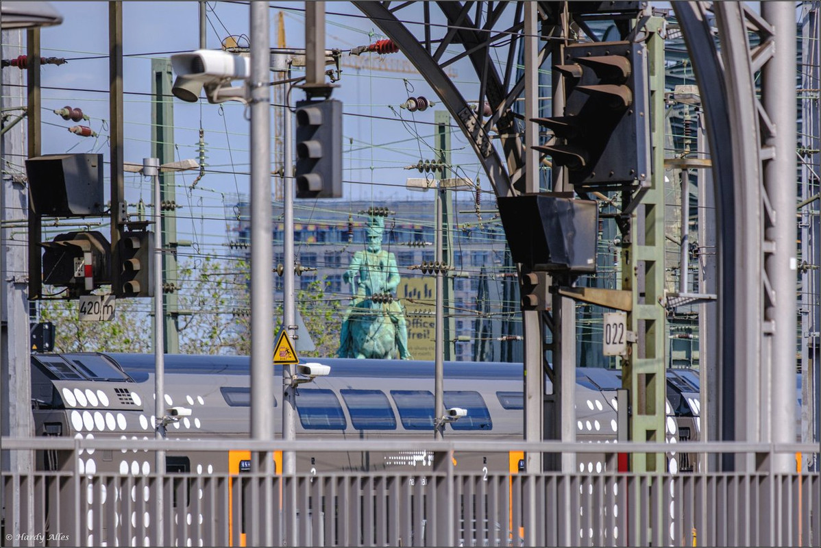 XT4G8387 2023 Köln LR ERWZ FB