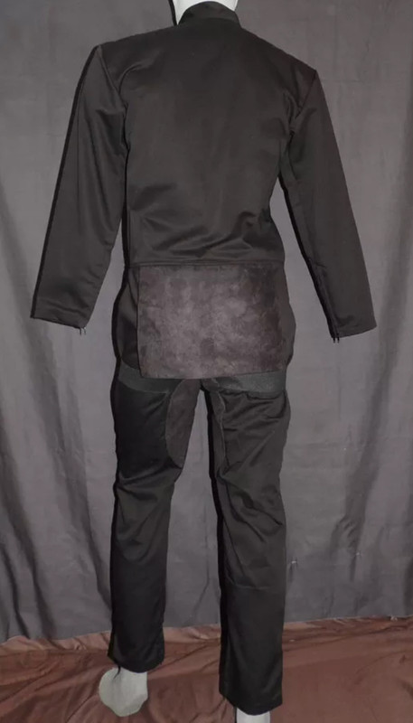 1716E985-5859-46F1-A2A8-3D3CA7BCCB26